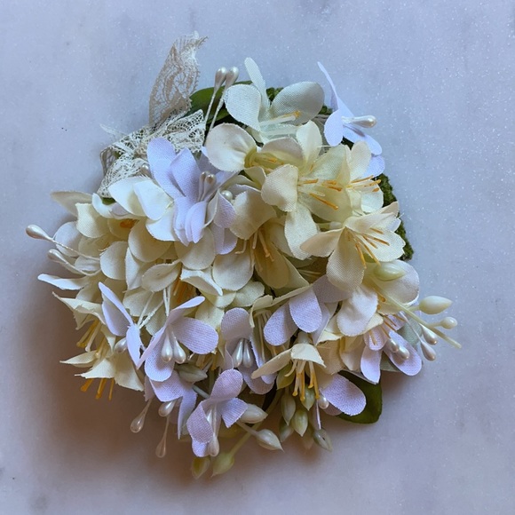 Little Lovelies | Vintage Millinery Floral Hair Clip - Picture 2 of 9